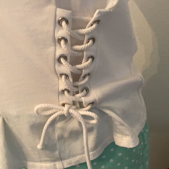 William Rast size medium white sleeveless lace up detail top one tiny spot EUC - Picture 5 of 13